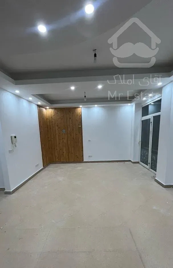 فروش واحد ۹۰ متری مجاور رادیو دریا