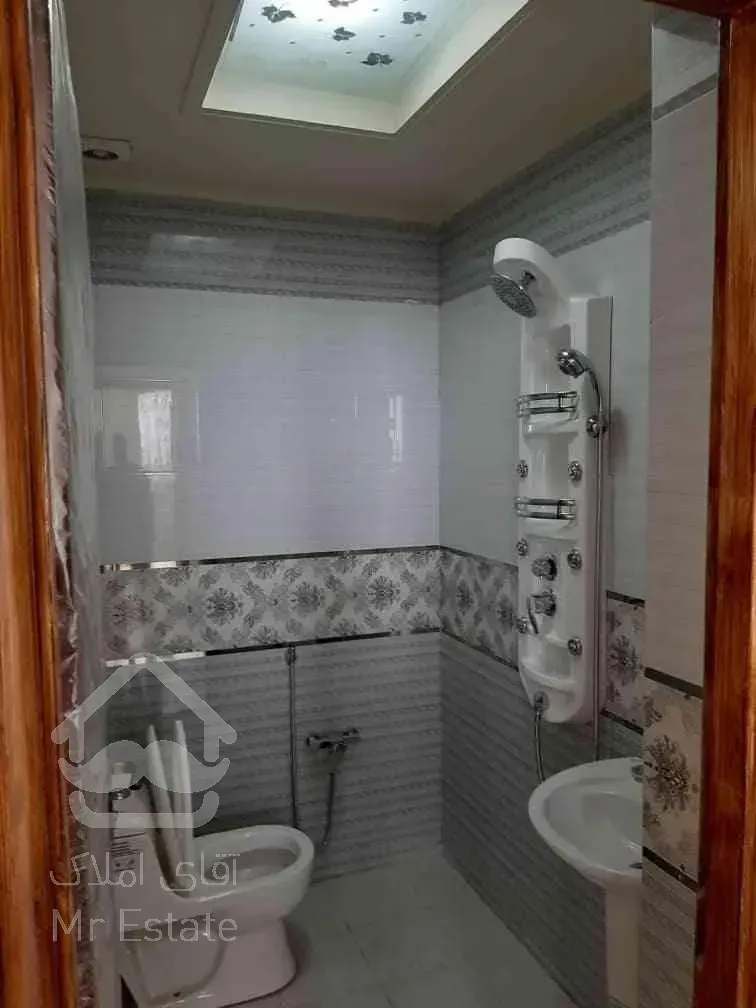 ۴۷ متر ، نوساز ، ۱خوابه، شهران (فرعی اعیان نشین)