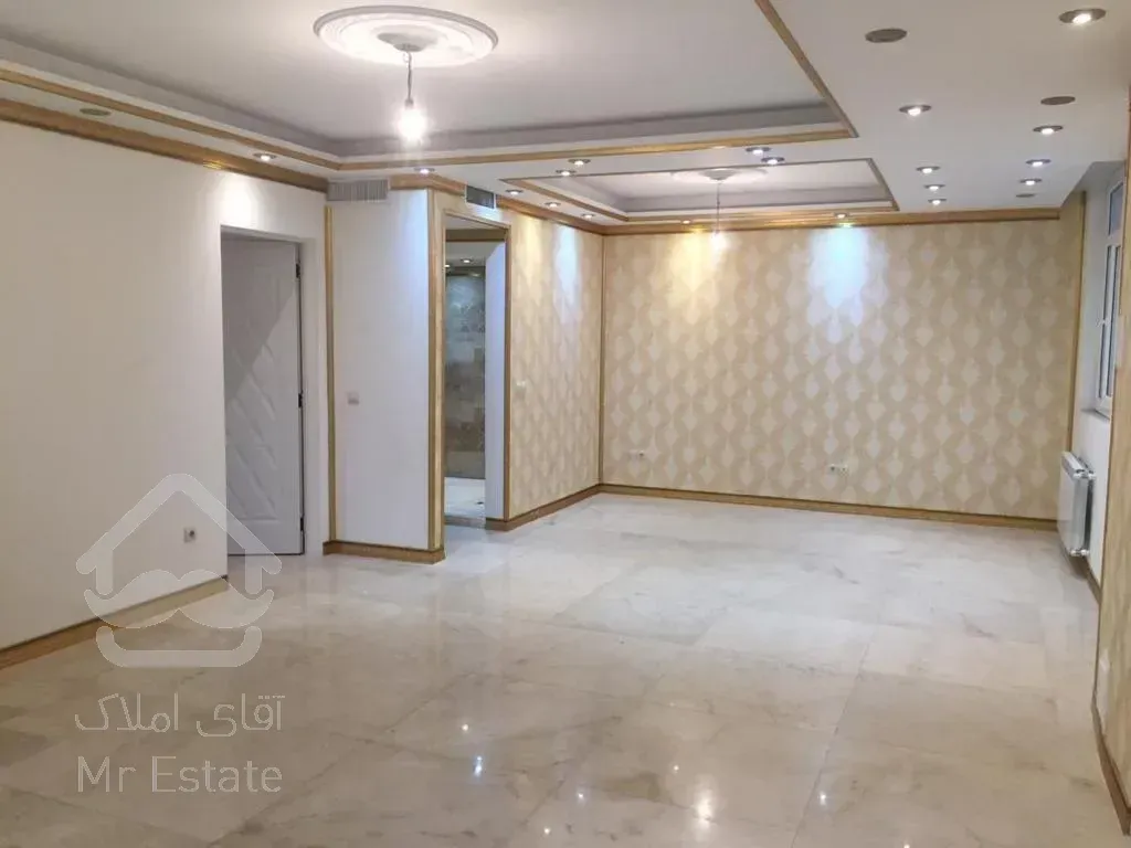 فروش 97 متری پاسداران