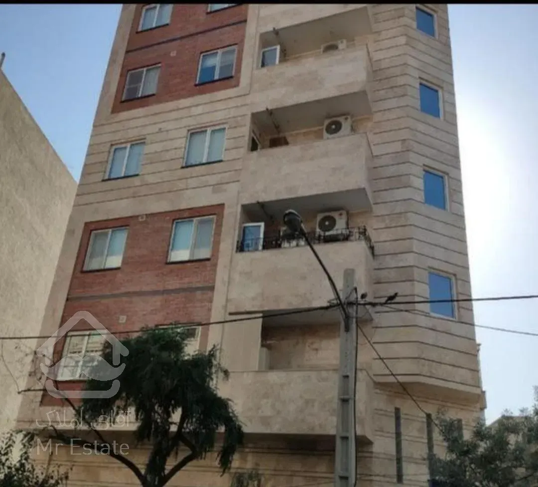 آپارتمان ۱۴۷ متری تک واحدی نوساز کلید نخورده