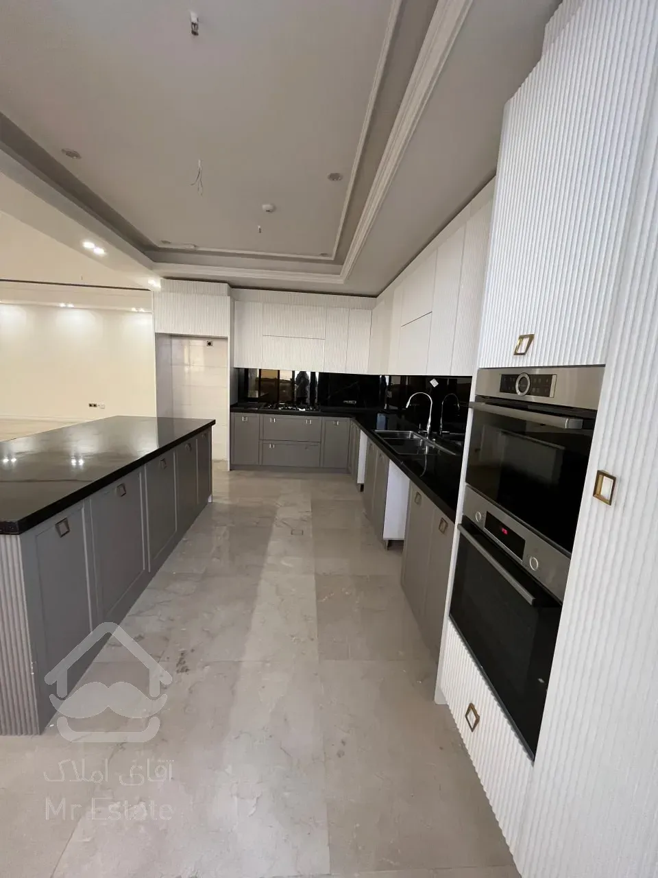 فروش واحد 220متری مدرن رونیکا پالاس قیطریه