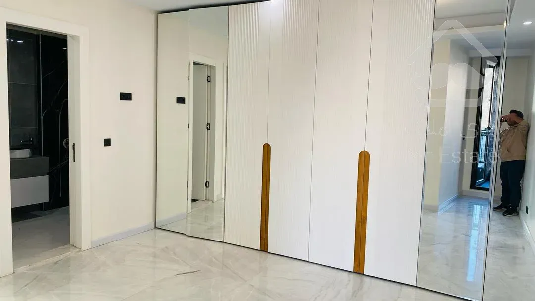 فروش اپارتمان 200متری محمودیه