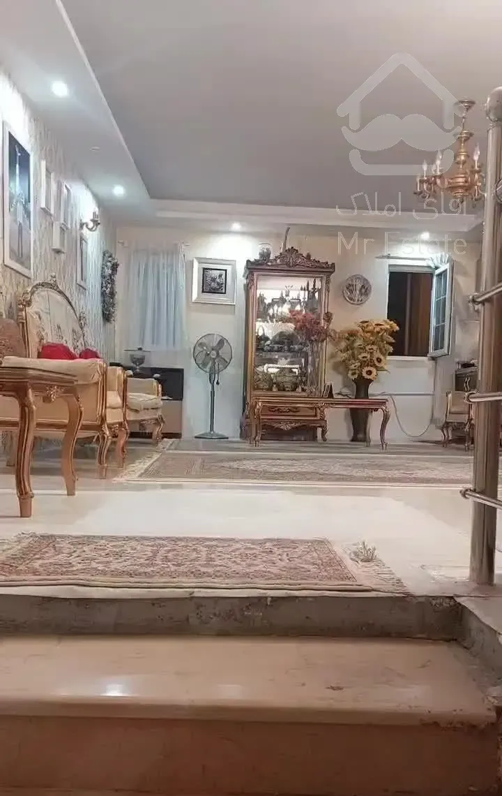 ویلا دوبلکس ۱۳۰ متری خ کفشگرکلا عدالت ۴۶