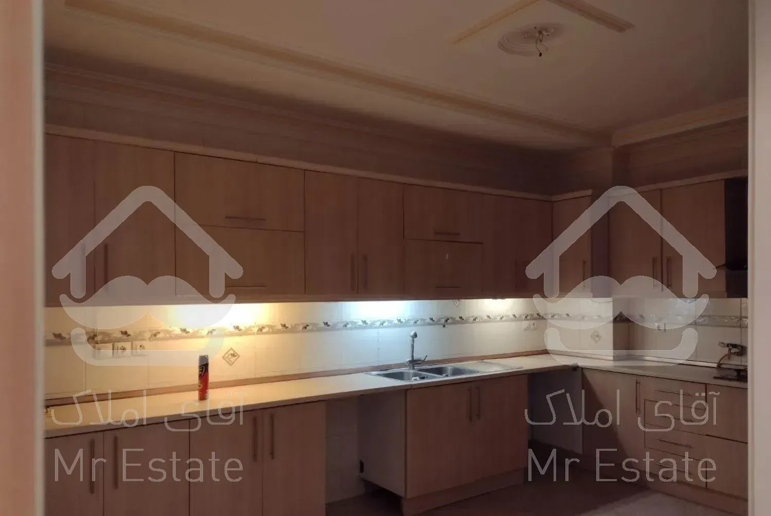 ۱۳۵ متر آپارتمان/ ونک