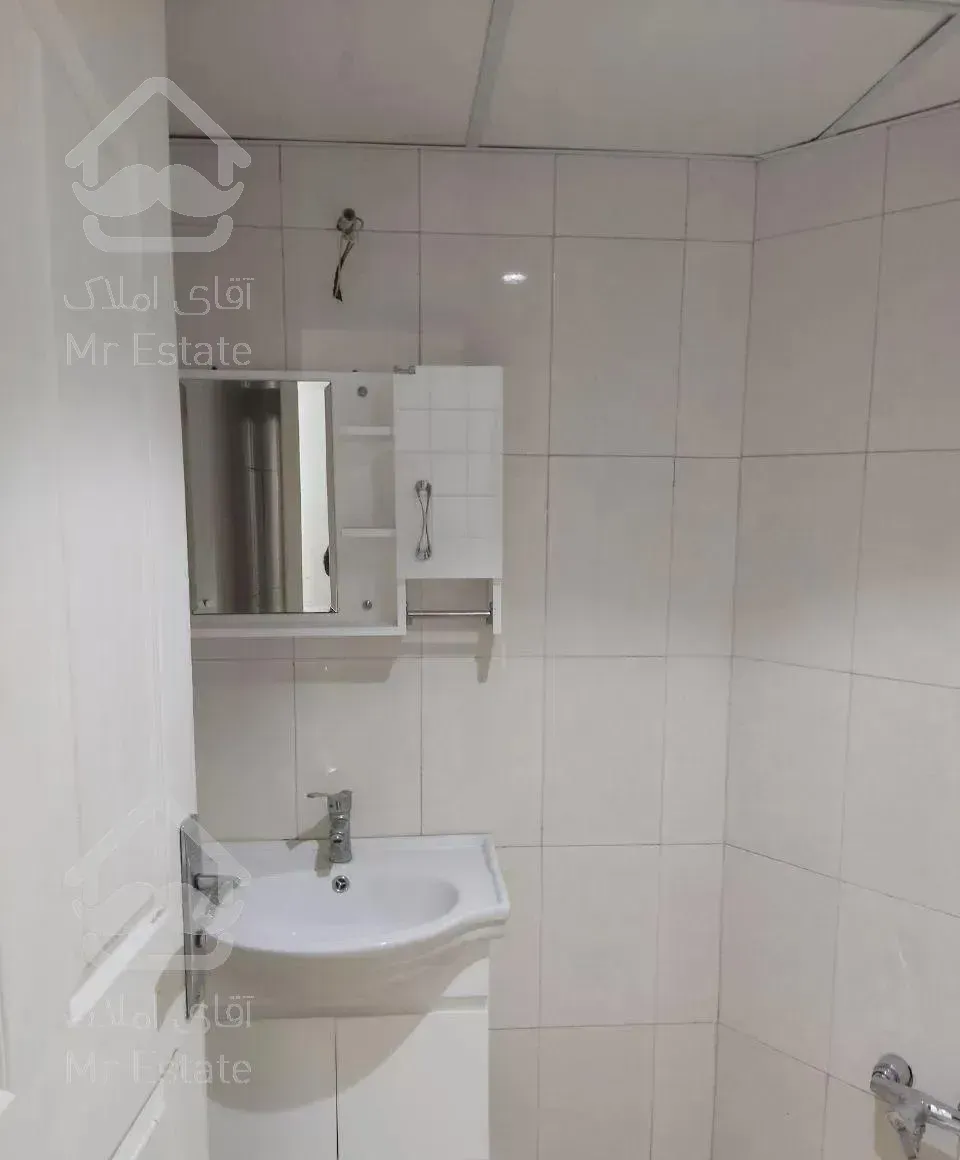 برج ۱۰۰متر چشم انداز کوهستان شریف منطقه ۲۲