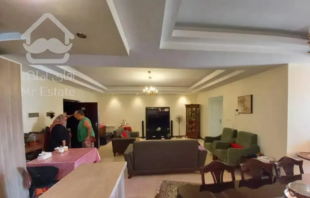 بیمه اکباتان، ۱۱۰ متر، ۳ خواب، فول ،سالن پرده خور