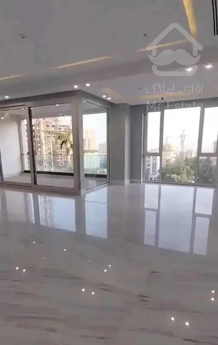 ۱۳۹ متر سه خواب لوکس و جذاب/جنت آباد جنوبی