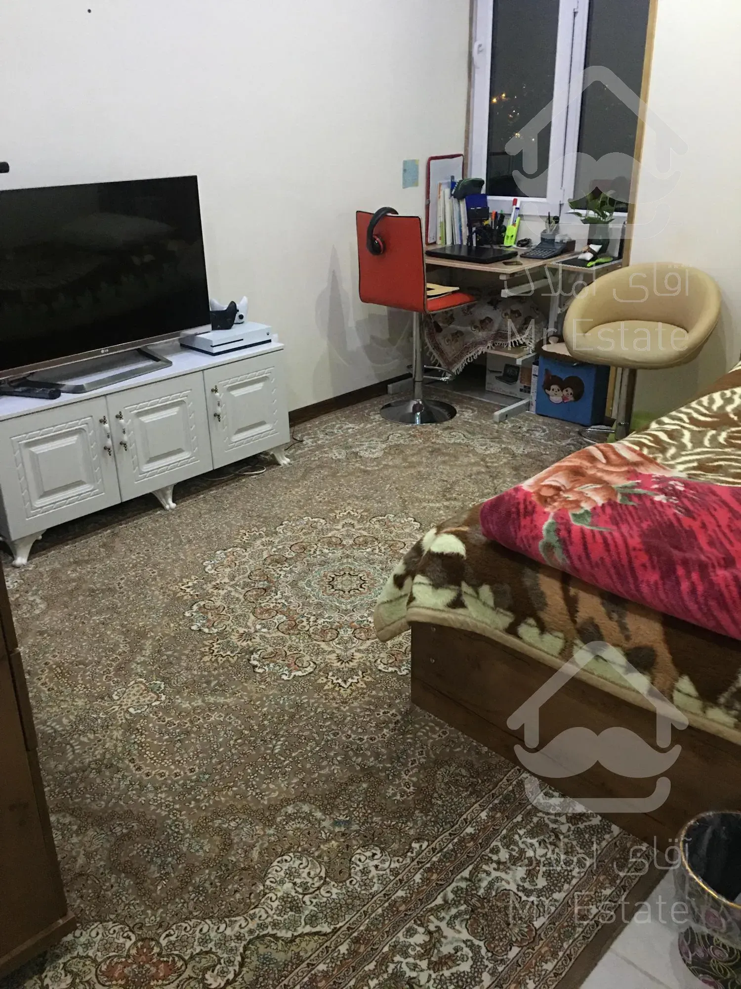 آپارتمان ١٥٠متري سه خواب تميز