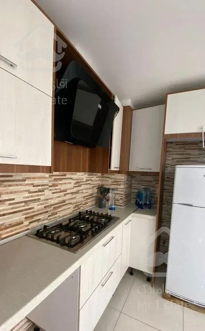 ۱۵۷ متری لابی ۲۴ ساعته سه خوابه همراه حمام مستر