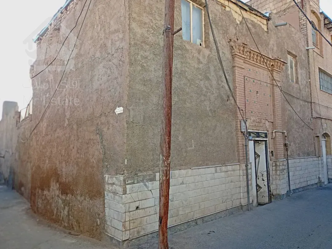 230متر ویلایی قدیمی درختکاری - دو نبش