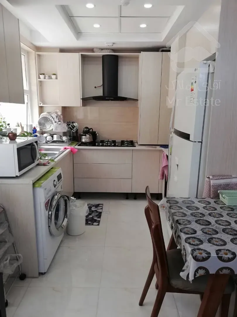 فروش آپارتمان ۵۷ متر یک خوابه روبه آفتاب در فردوس