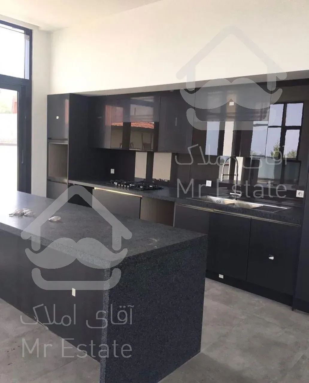 اجاره و رهن آپارتمان جردن 170  متر لاکچری