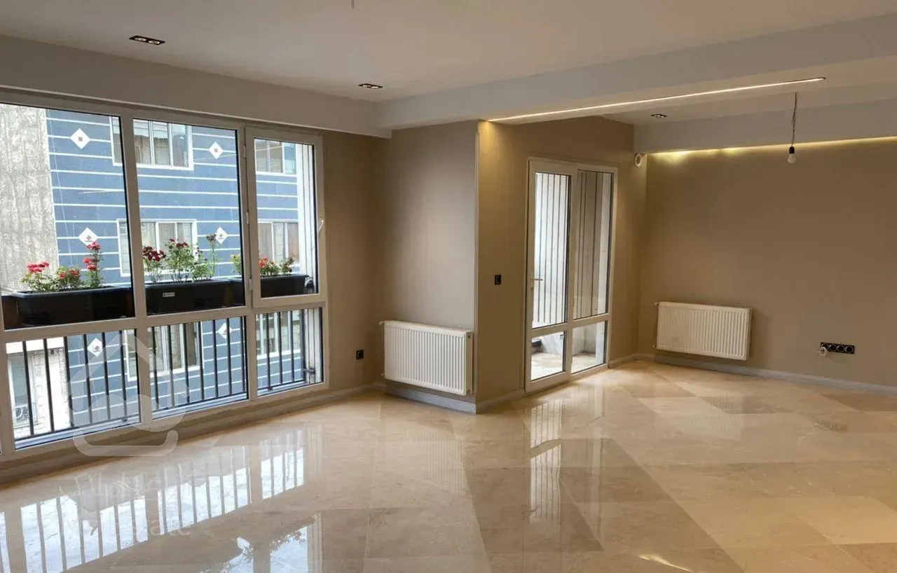 آپارتمان ۱۵۲ متری ۳ خوابه شمال ستارخان