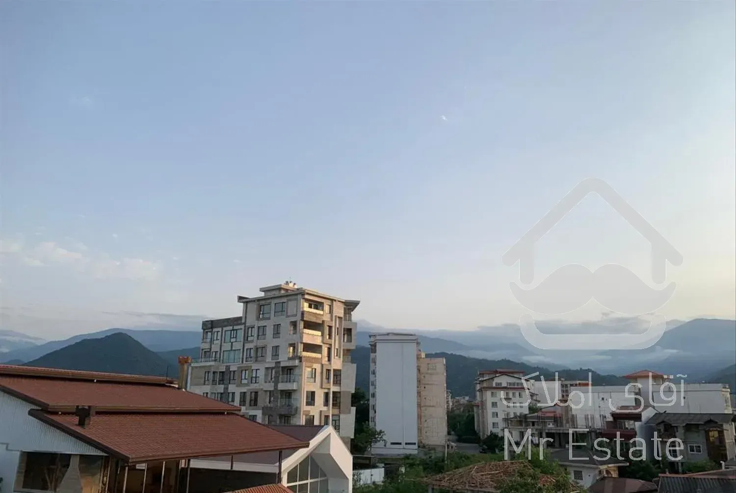 110مترطالقانی نوساز کلید نخورده