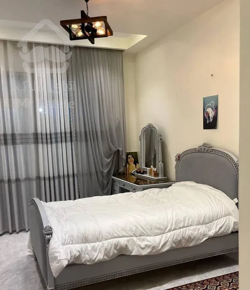 ۱۳۸ متر ۳ خواب ۲ پارکینگ