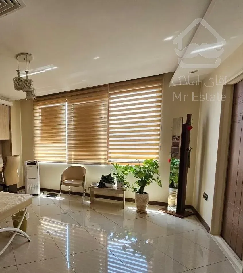 125مترسعادت آباد*بلوارسرو*موقعیت اداری*تابلوخور