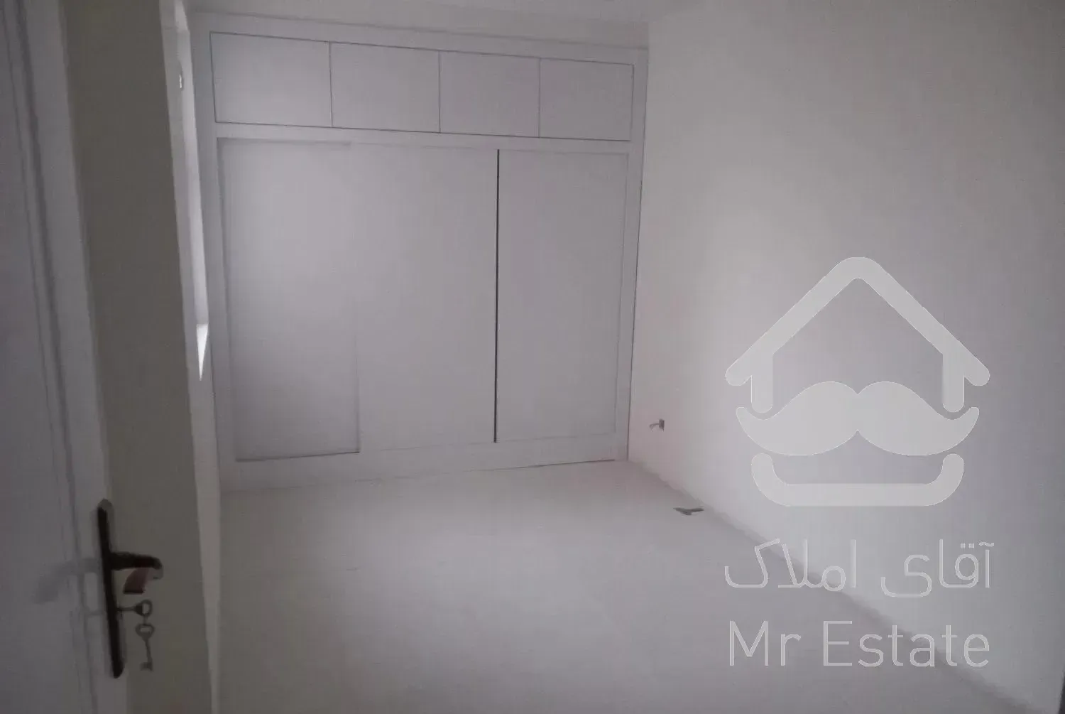 115متر نوساز کلید نخورده فول گلستانهای بلواربیژن