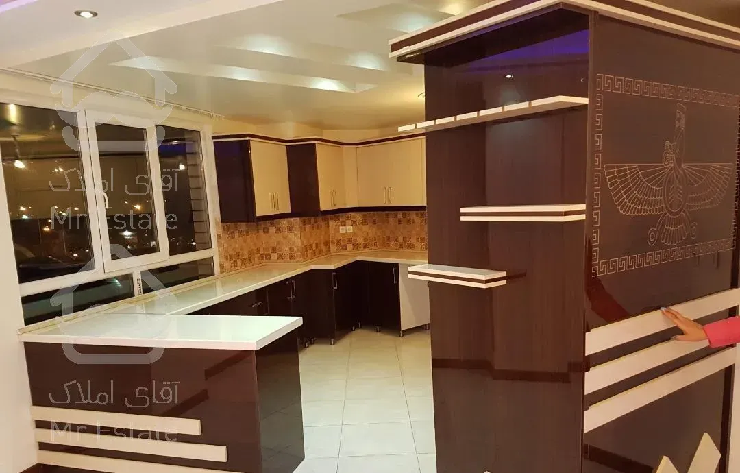 اپارتمان 135 متری سه خواب فول امکانات