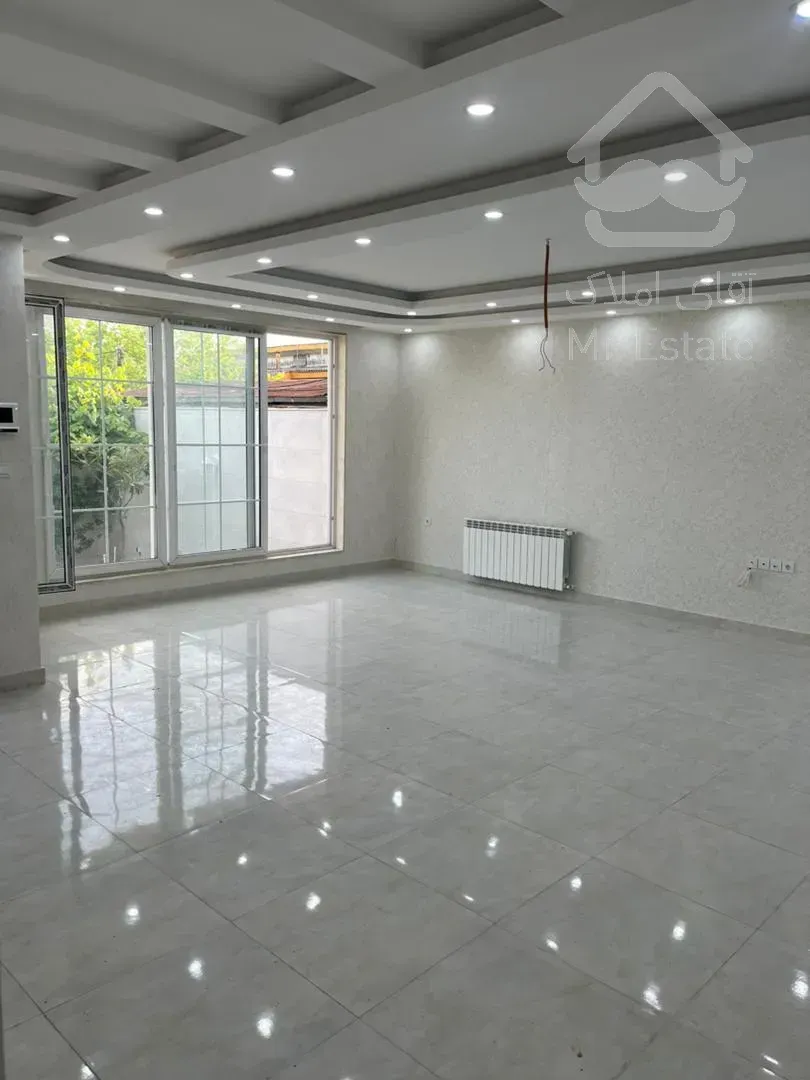 فروش ویلای ۲۴۰ متری خیابان معلم