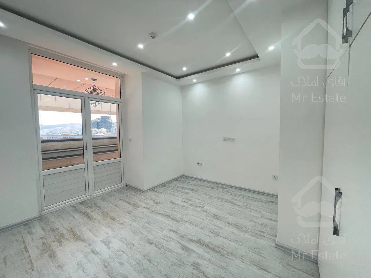 اپارتمان۲۰۰متری سه خواب قصرالدشت