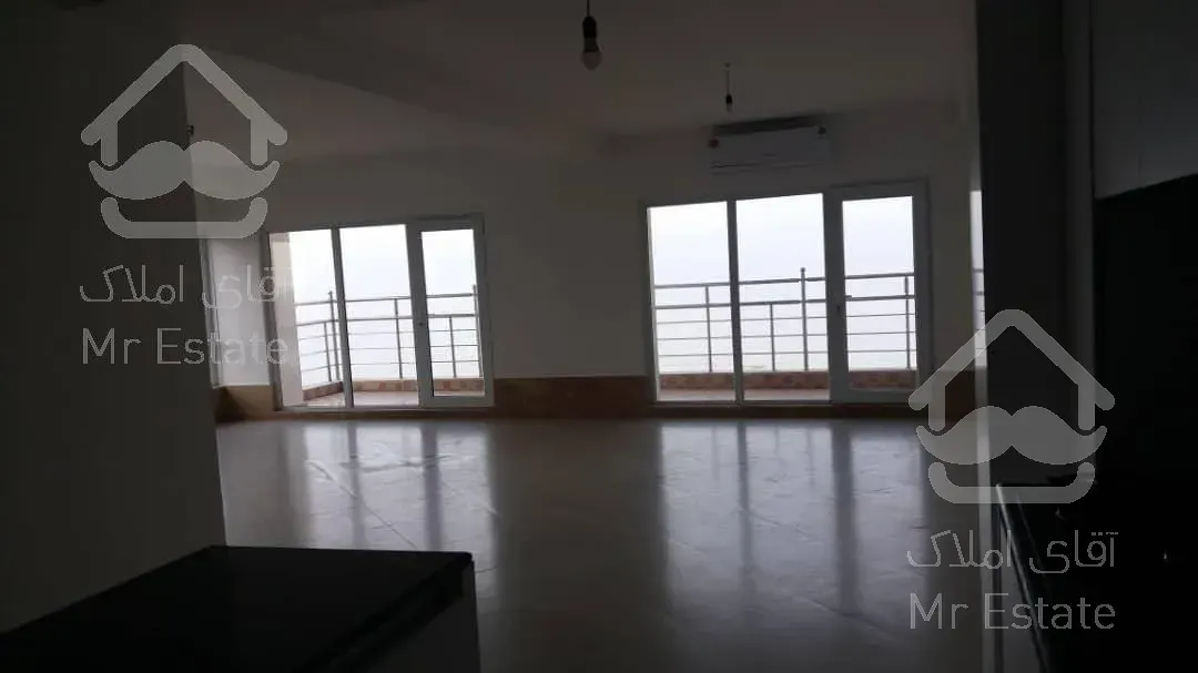 آپارتمان ساحلی نزدیک به دریا