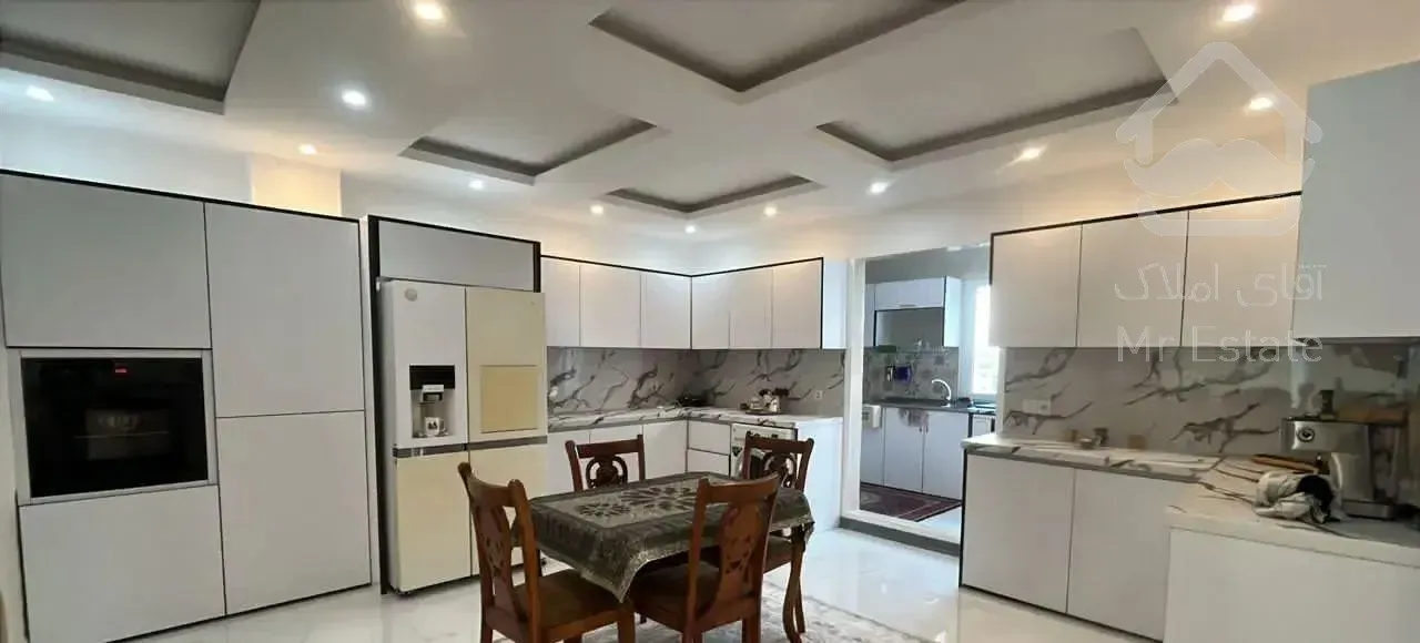 فروش پنت هاوس ۱۸۰ متری با ۳۰ متر تراس در جانبازان