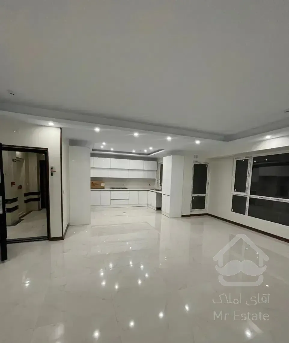 ۱۲۵متر ۳خواب فول امکانات میدان سماء