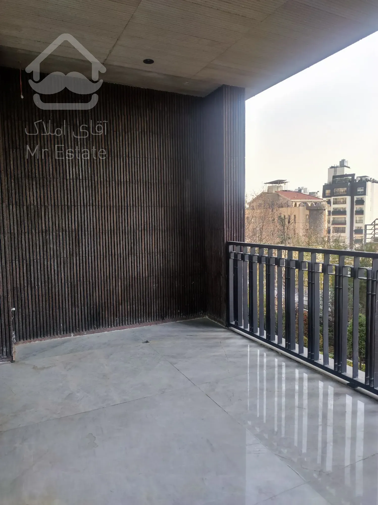 فروش اپارتمان 300متری زعفرانیه