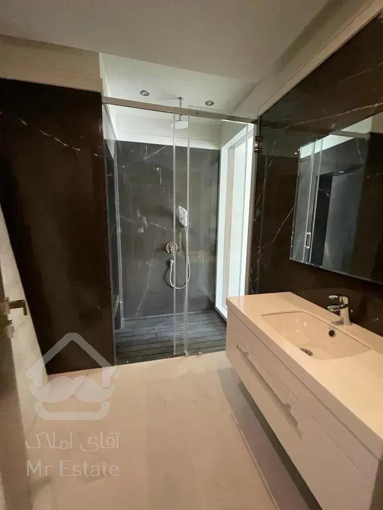 فروش اپارتمان 236 متری زعفرانیه