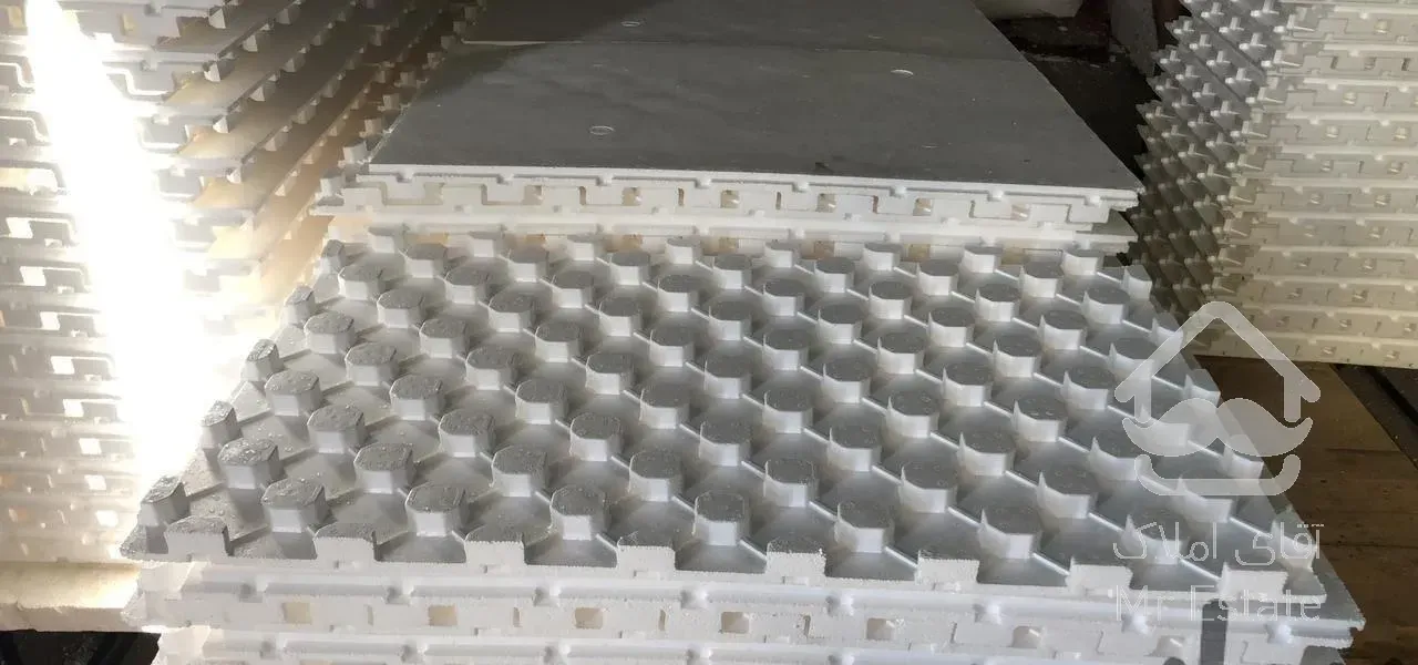 عایق شانه تخمرغی