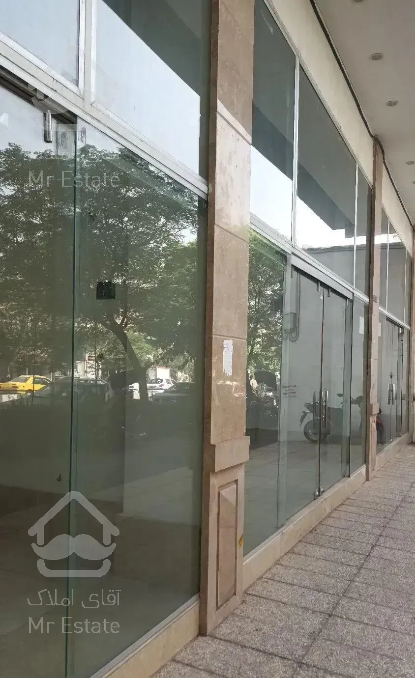 اجاره مغازه ۴۳۰متری.بر اصلی