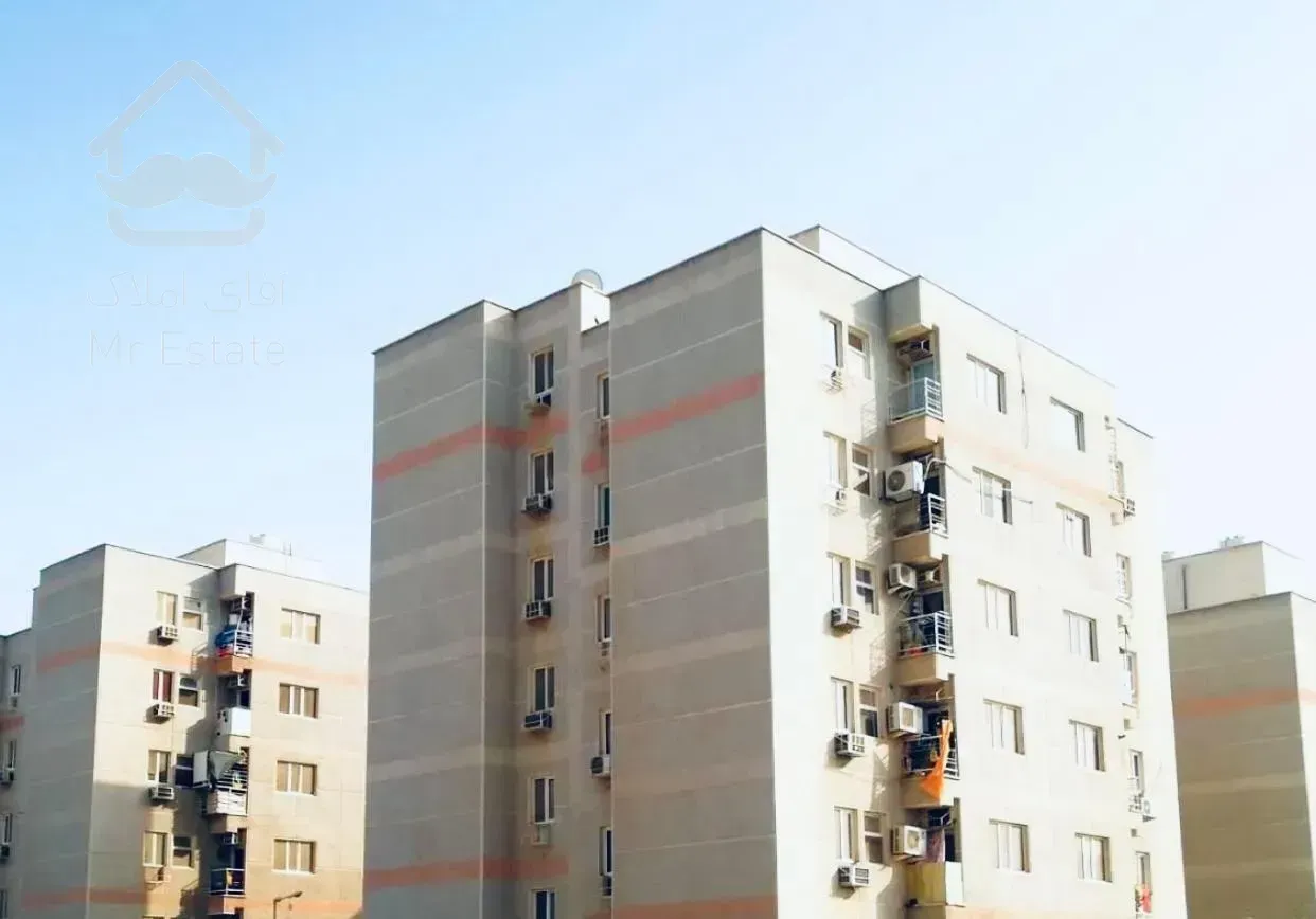 پیامبراعظم مجتمع پل خواجو شیک (هر طبقه دو واحد)