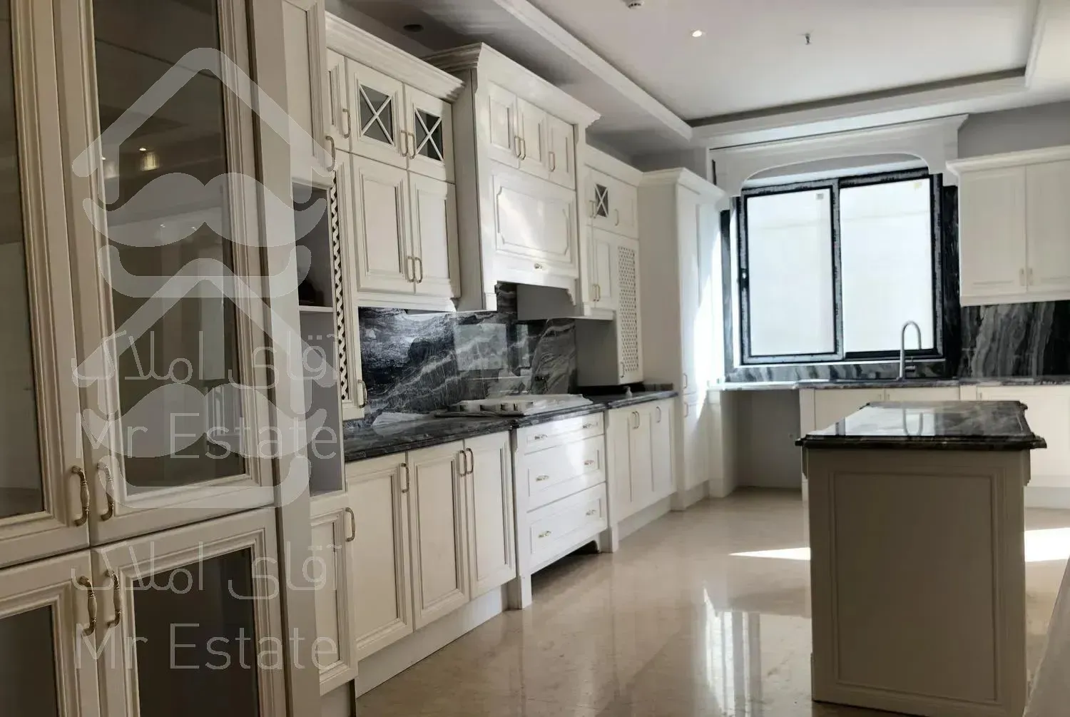 فروش آپارتمان ۱۹۰ متر دروس نوساز فول