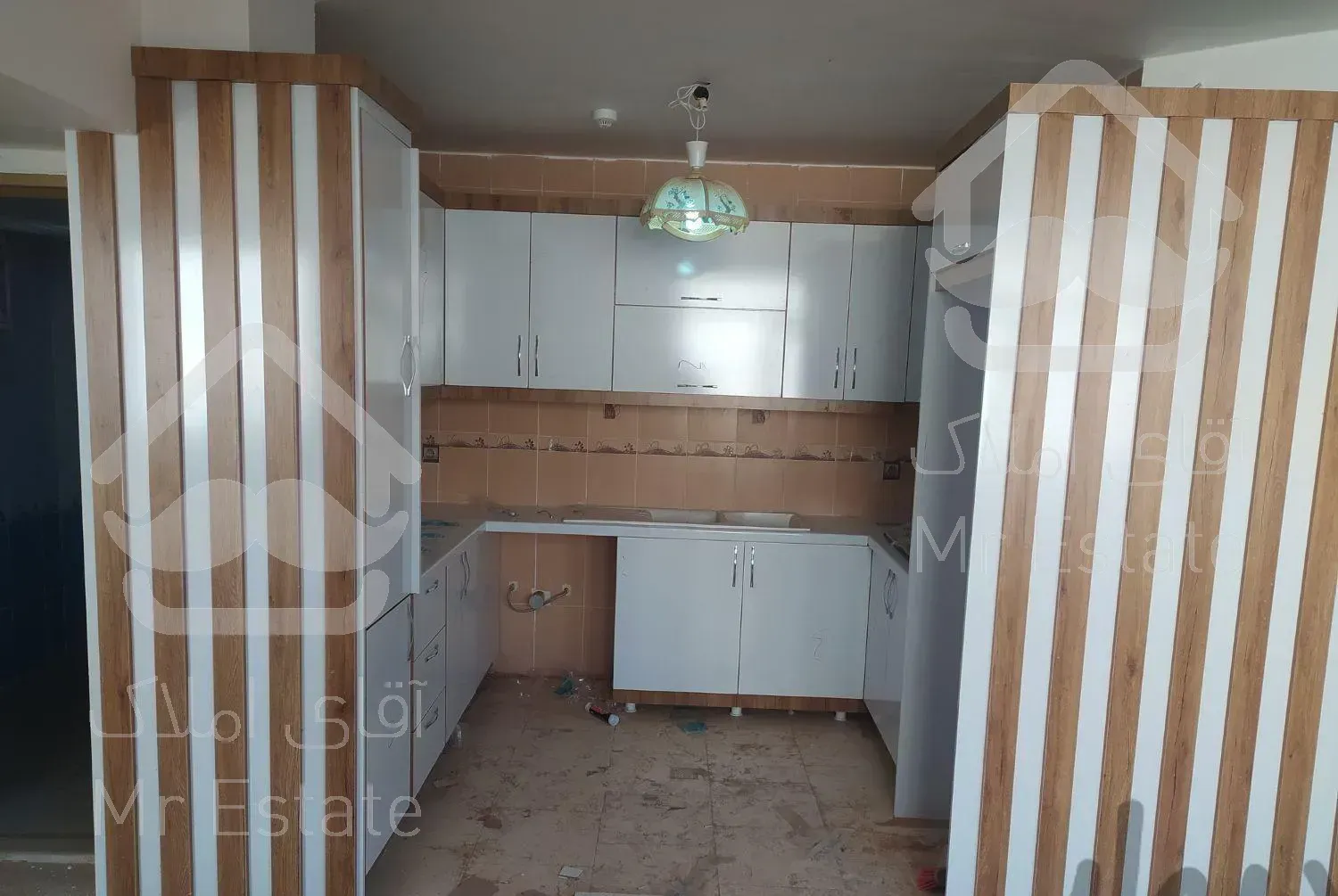 ساخت انواع کابینت وکمد دیواری