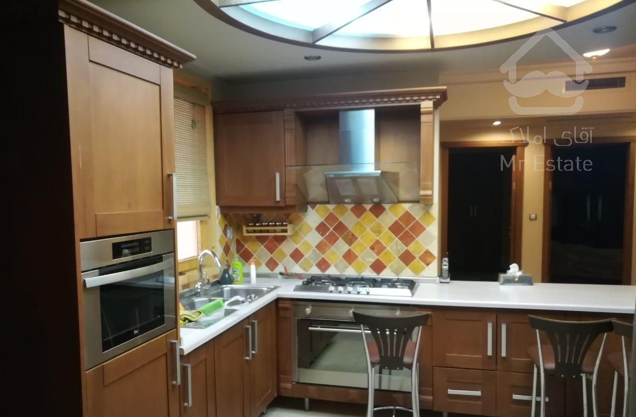 باغ فردوس 165 متر **مبله** حتی مجرد