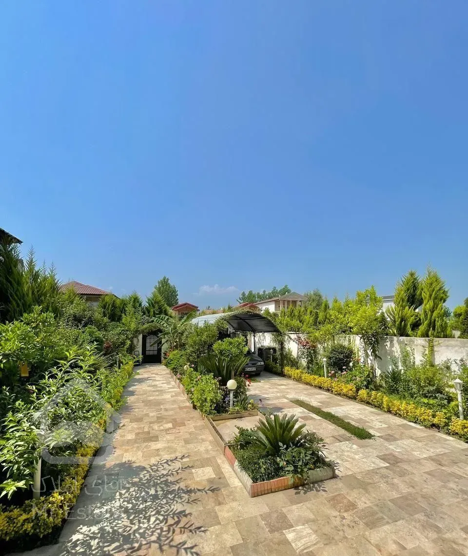 ویلا باغ سند تک برگ مناسب خانواده شهرک با نگهبانی