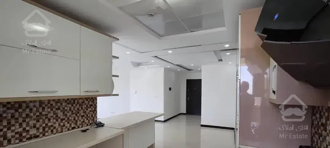 اجاره 116متر طبقه 13*ویو باز/کوهک دریاچه چیتگر ٢٢