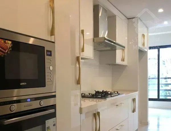 آپارتمان ۲۵۰‌متری/فول مشاعات/مجاور پارک