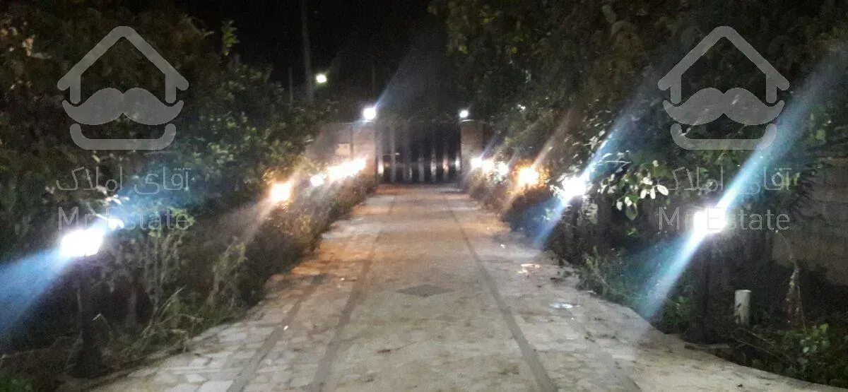 ویلا باغ زیبا با حیاط ۴۵۰ متری