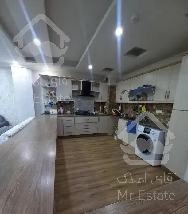 آپارتمان ۱۱۷ متر گرندبرج مظفر خیابان اصلی آریاشهر