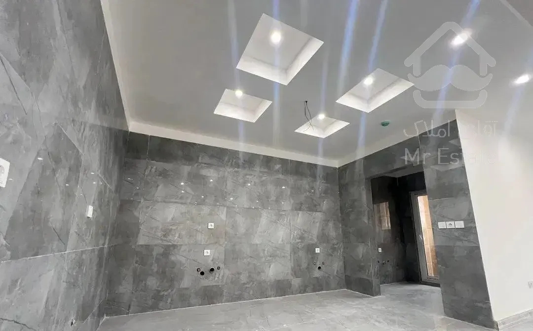 فروش آپارتمان ۱۰۶ متری در خیابان بابل ،۱۶ متری اول