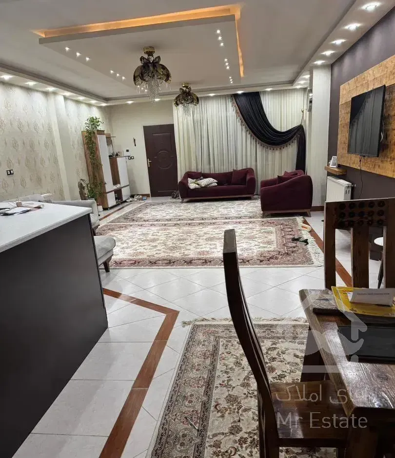 خیابان احمدی پور ۱۱۱متر ۲خوابه غرق نور