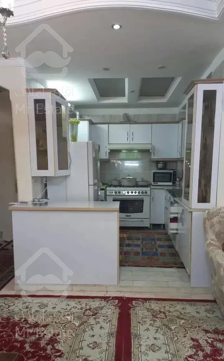 فروش آپارتمان تک خوابه کم سن و سال