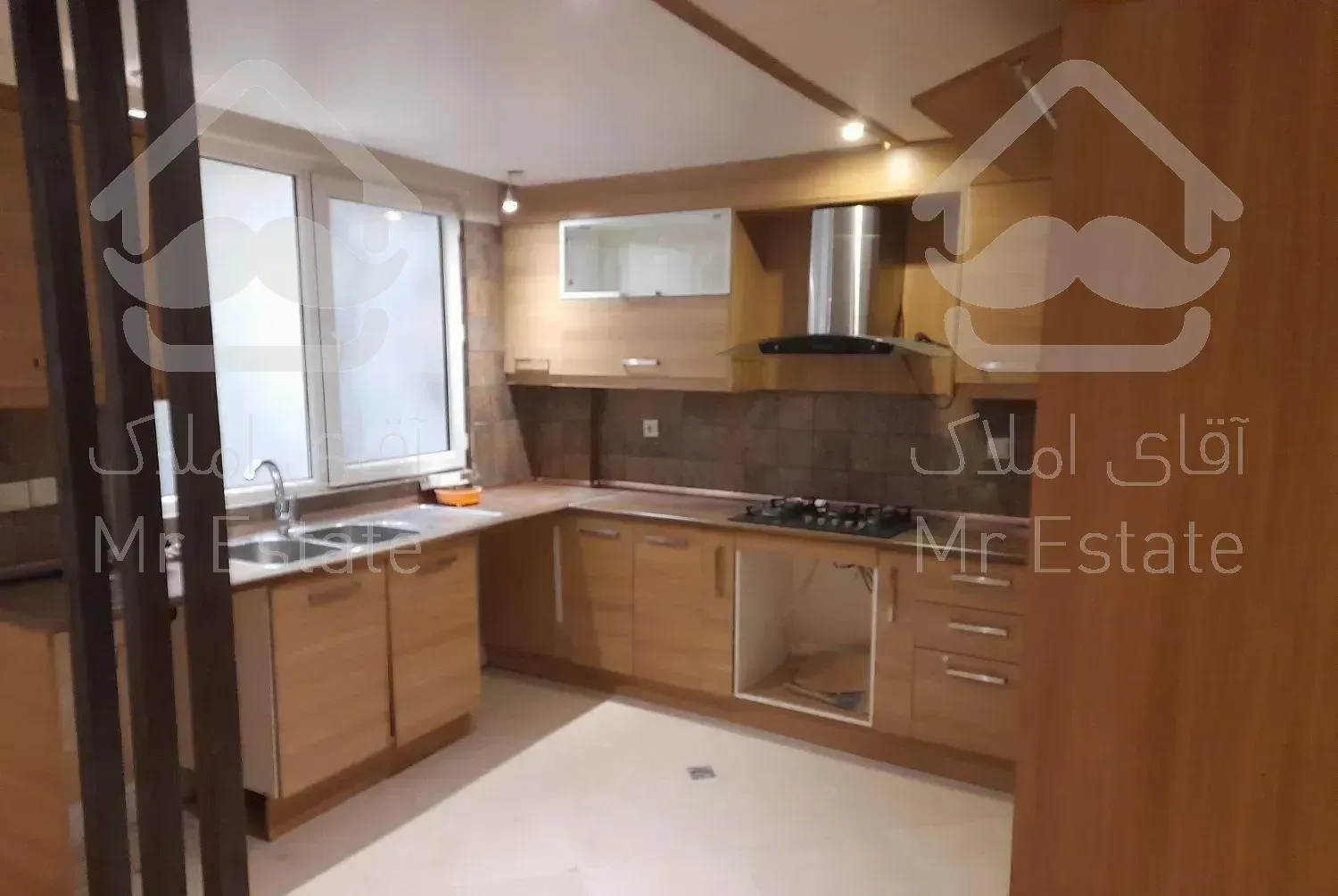 ۱۴۳متر قیطریه بلوار اندرزگو