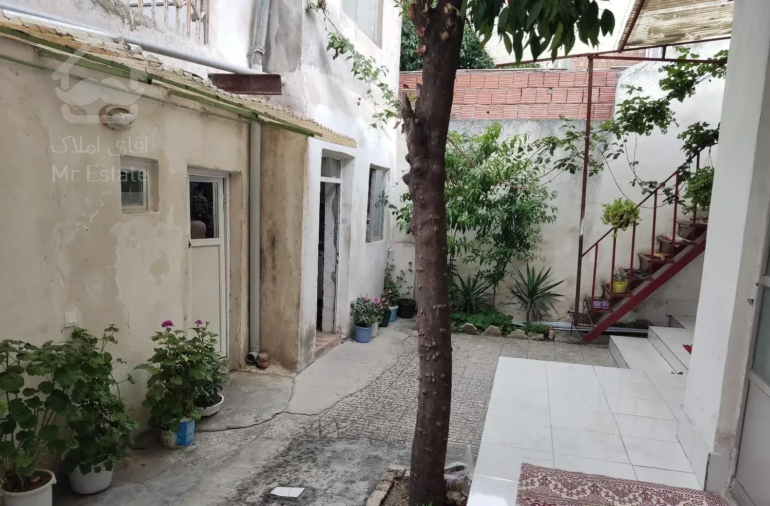 خونه ویلایی پشت قواره آینده‌دار 127 متر