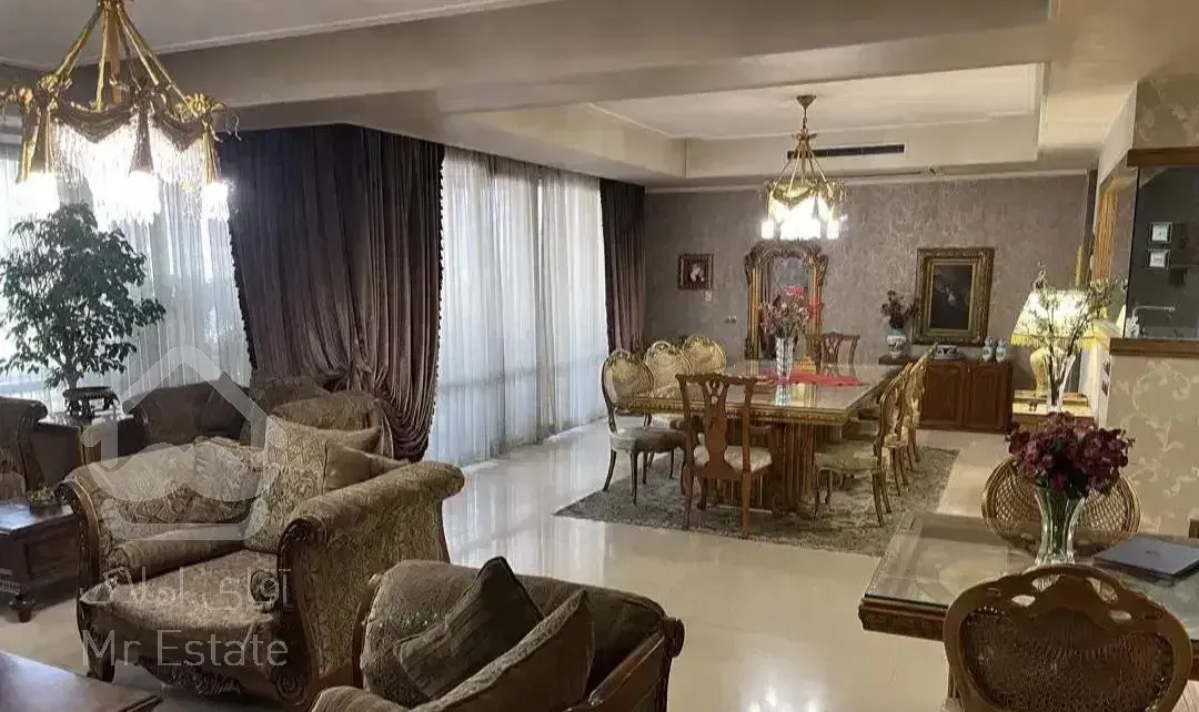 آپارتمان 140 متر / 3 خواب / هروی