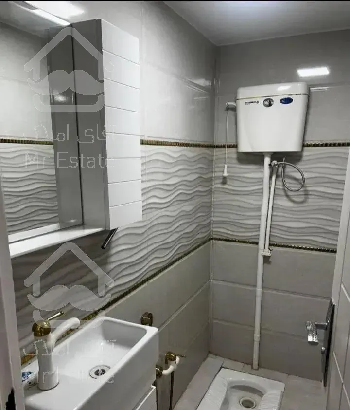 90متر شهرک نفت / 2خواب / نوساز /روبه افتاب