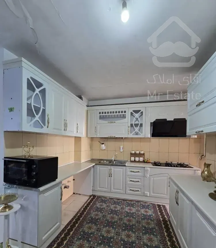 فاز هشت/۹۸ متری/تراس ال/در حد شخصی ساز