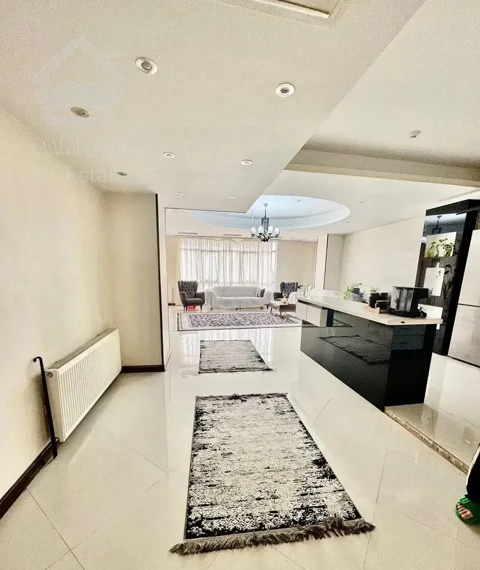 120متر رو به نما با ویو ابدی/بالای شریعتی/گلستان