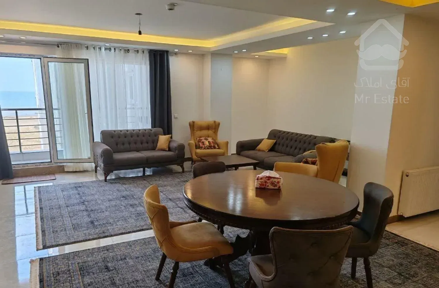 اپارتمان ۱۰۰متری مبله باویوی همیشگی دریا